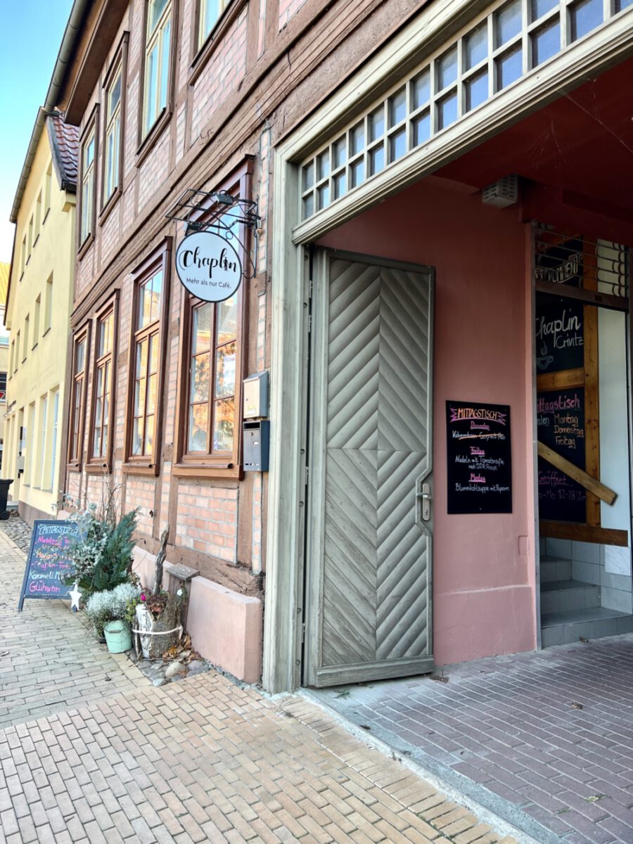 Straßenansicht